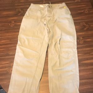 North face cargo type khaki tan 34x30 great look marks on cuffs not noticeable